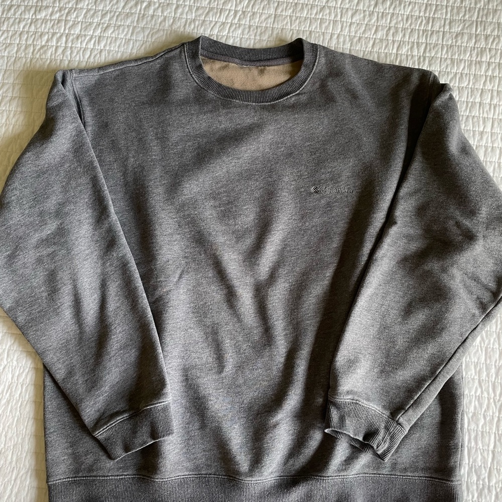 Men’s Columbia sweatshirt - Picture 2 of 3